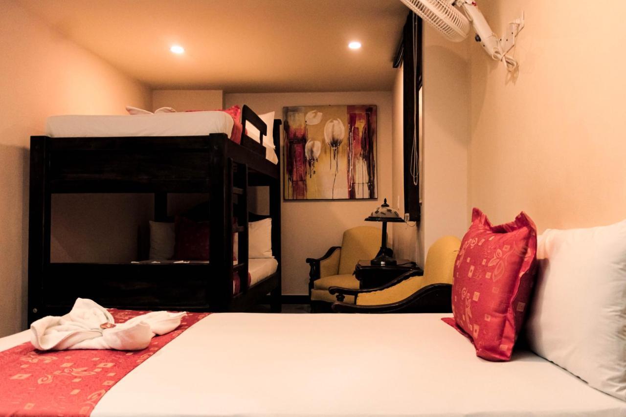 Hotel Plaza Garibaldi Caldas Екстериор снимка