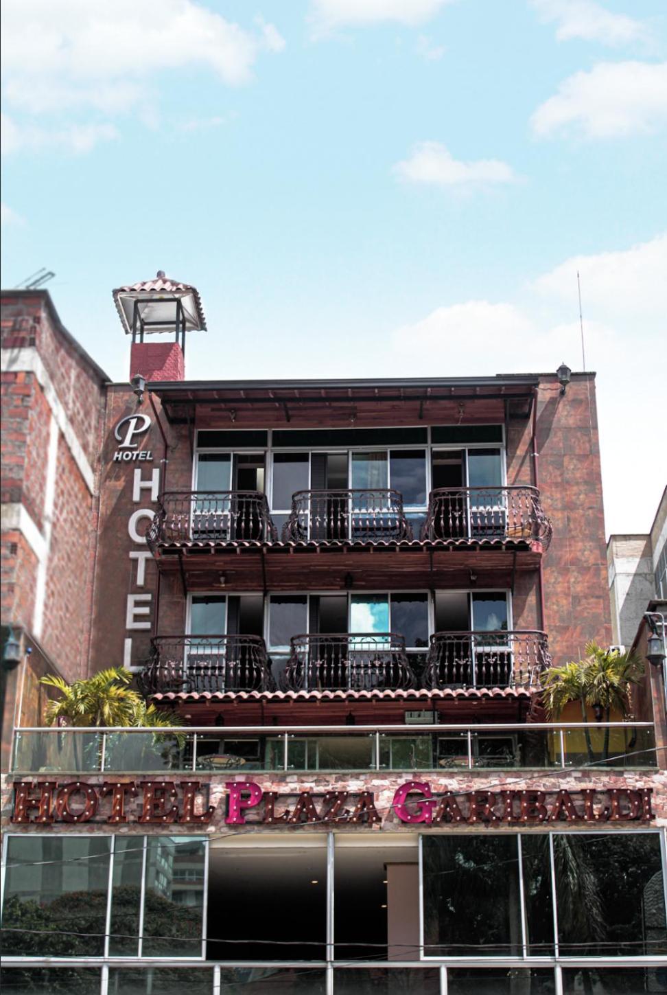 Hotel Plaza Garibaldi Caldas Екстериор снимка